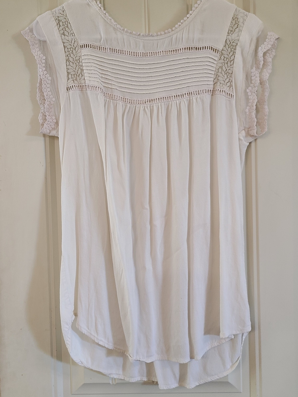 Meadow Rue White Lace-Trim Pintuck Blouse Size M